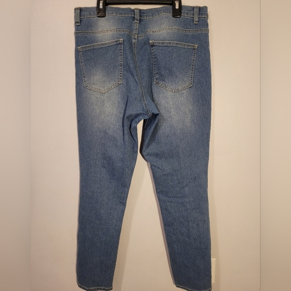 VENUS floral embroidered bedazzled cutouts bohemian vibe denim jeans, size 12 - Picture 5 of 7